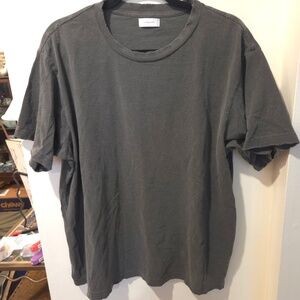 EUC John Elliott All Cotton Gray T-Shirt Size 3